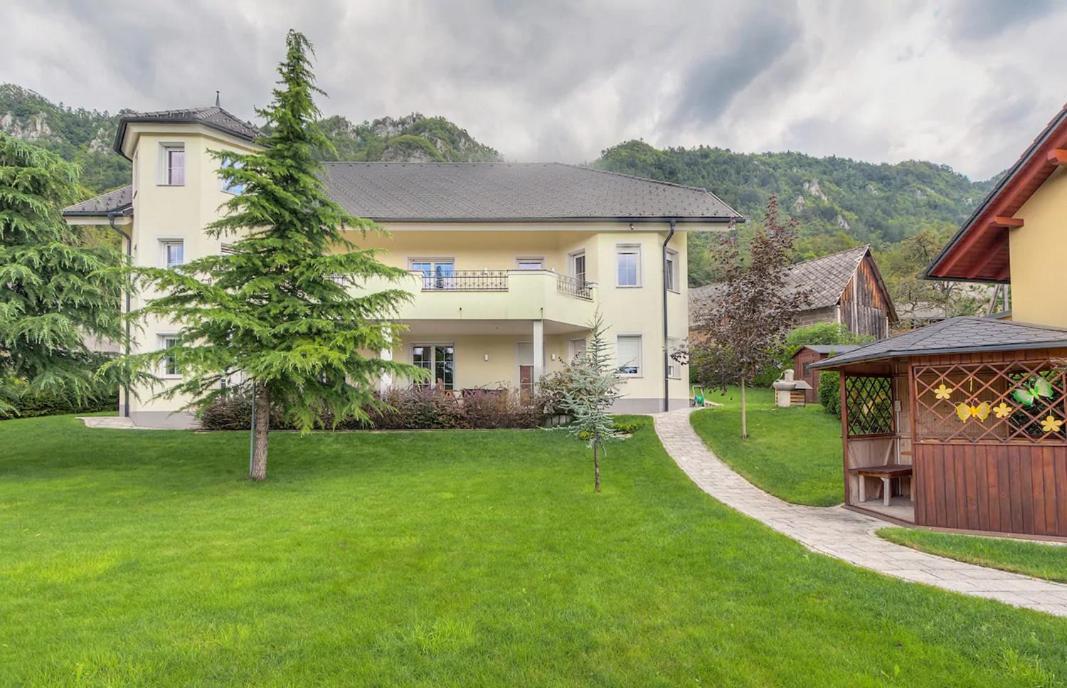 Alpine Apartments Marcella Zirovnica ภายนอก รูปภาพ