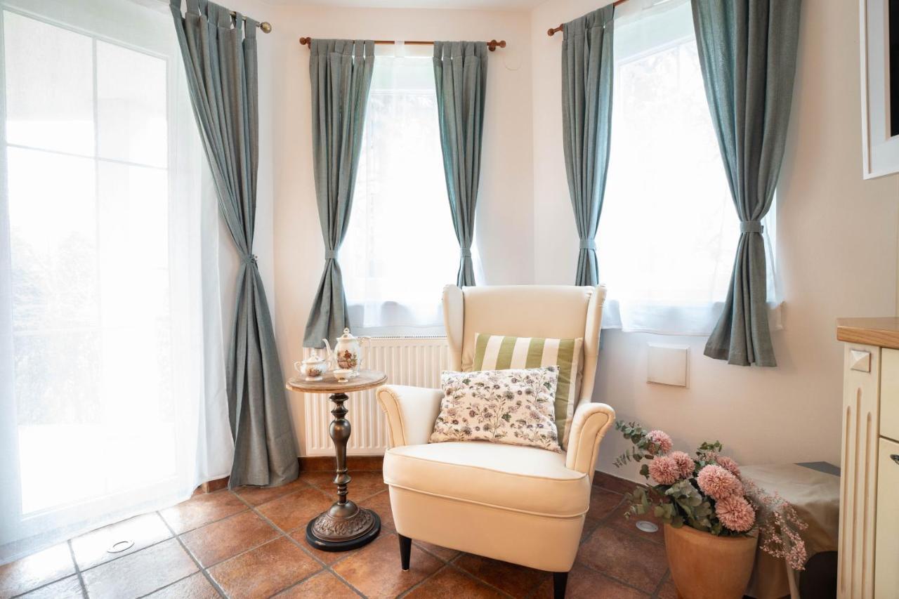 Alpine Apartments Marcella Zirovnica ภายนอก รูปภาพ