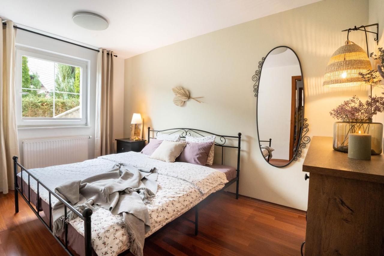 Alpine Apartments Marcella Zirovnica ภายนอก รูปภาพ