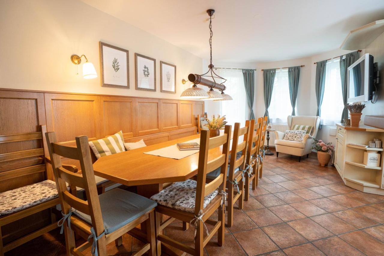 Alpine Apartments Marcella Zirovnica ภายนอก รูปภาพ